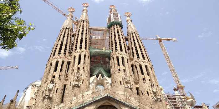 Außenansicht von der Kirche Sagrada Família